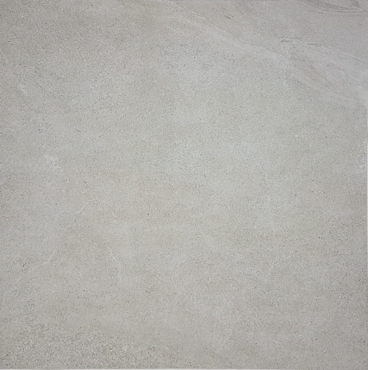 ENGLAND SILVER MATT 600 x 600mm
