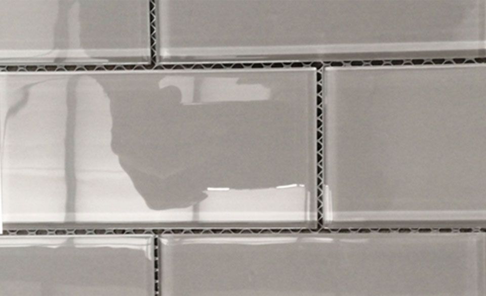 BEVELLED TAUPE SUBWAY TILE 288×294mm