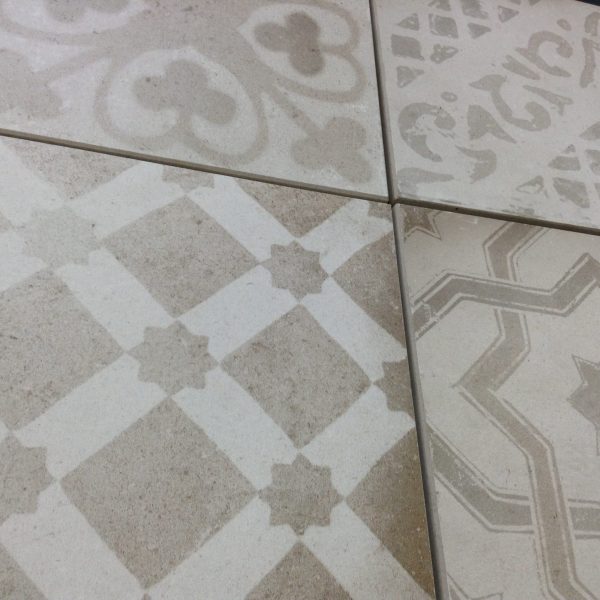 UNICOM ICON TINY 1 BEIGE MATT TILE 200×200mm