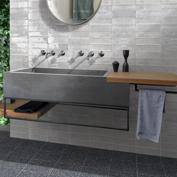 MEMORY PEARL GREY GLOSS TILE 60x250mm