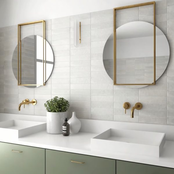 BRICKS OFF WHITE MATT TILE 60X246mm