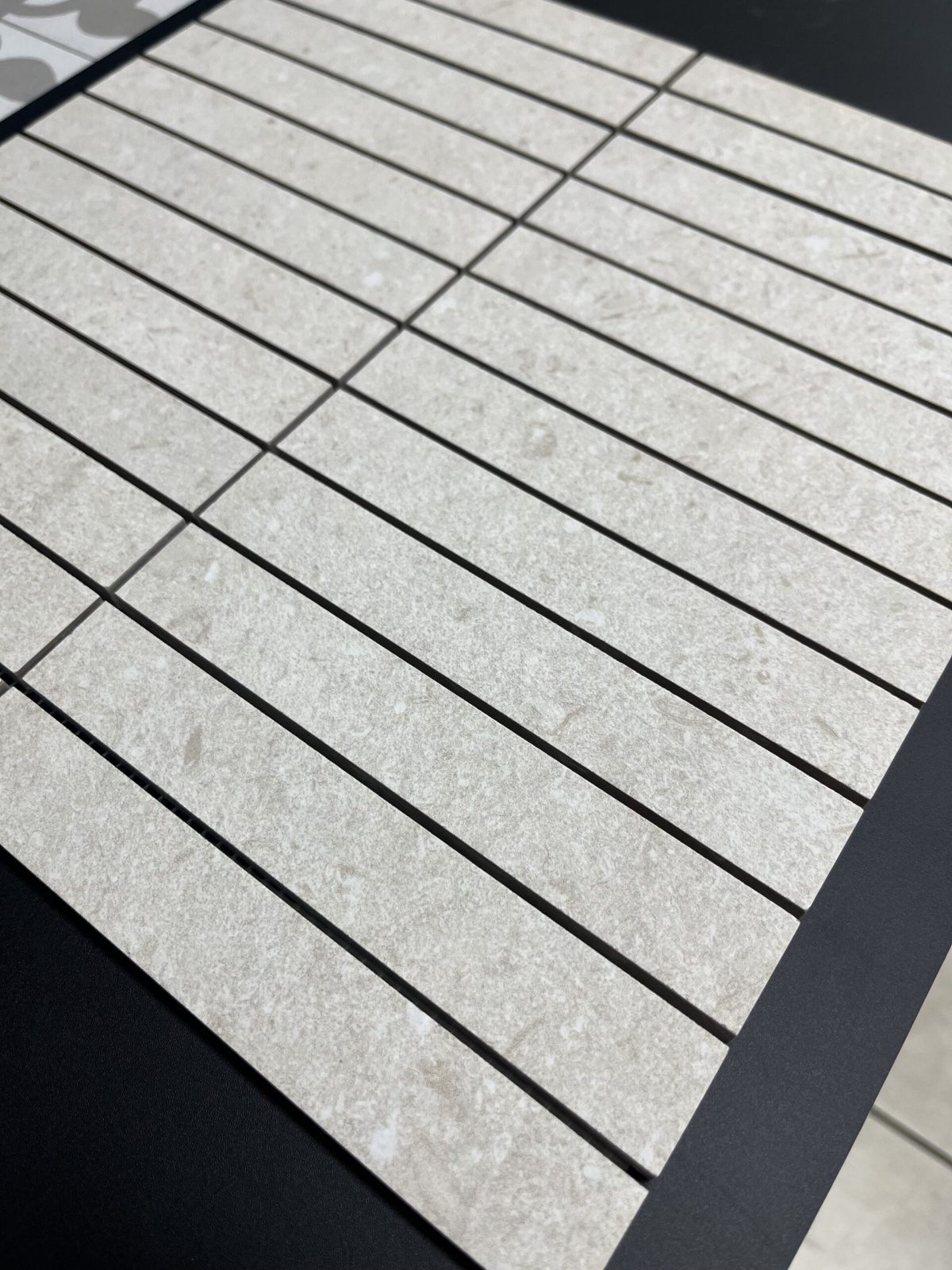 Bellavista Lims Bianco Kit Kat Sheet 300x300cm